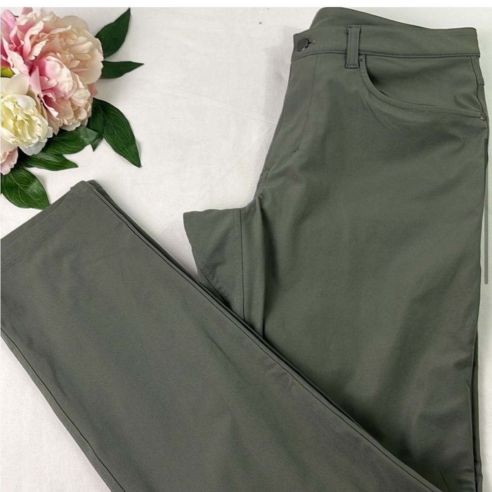 Lululemon Men's Gray ABC 5-Pocket Slim Warpstreme Pant Trouser Size 33